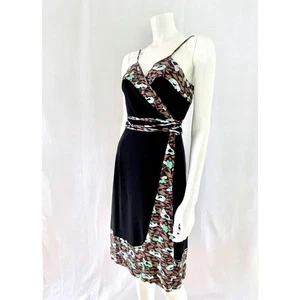 Vestido de cóctel Leona Edmiston Frock, negro floral envolvente, talla M - Imagen 1 de 10