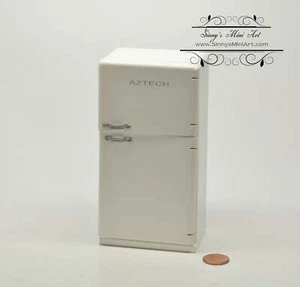 Clerance Sale 1:12 Dollhouse Miniature 1950'S Refrigerator White AZ T5016 - Picture 1 of 3