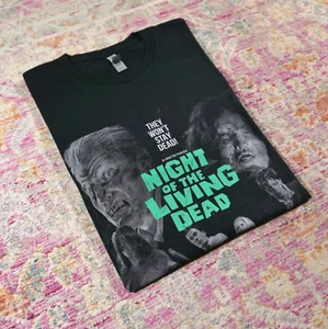 Camiseta Waxwork Records Noche de los Muertos Vivientes Negra L Suscriptor Película Zombi - Imagen 1 de 6