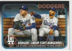 Mookie Betts Topps Series Two 2024 Dodgers Lineup rimane pericoloso #401 - Foto 1 di 3