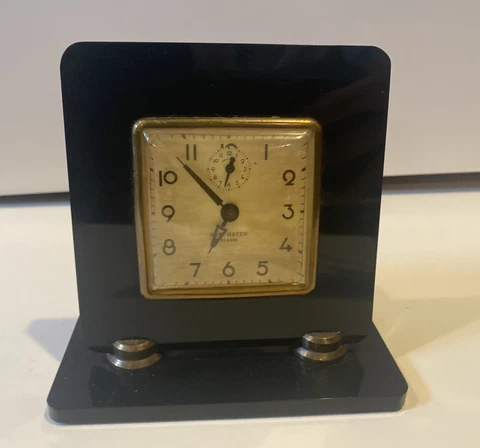 Vintage New Haven Desk Clock Art Deco 5 x 5 alarm works Black Bakelite Cover