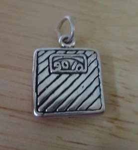 Sterling Silver 17x13mm Weight Bathroom Scale 90-100 Charm - Picture 1 of 3