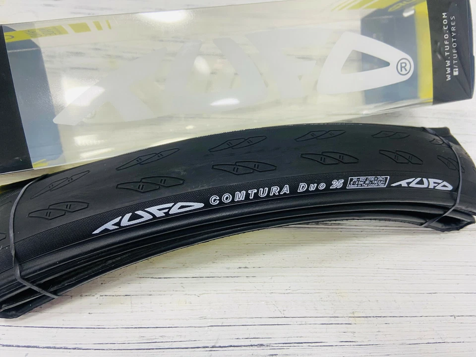 TUFO Comtura Aero 25 Racing 700x25c Clincher Road Bicycle Tire Black (1tire)