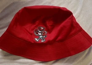 SOMBRERO CUBO TORMENTA ROJA ST JOHNS SGA QUEENS NY BALONCESTO SJU PITINO 2024 - Imagen 1 de 4