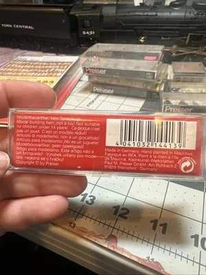 Preiser HO 14413 Excursionistas Autoestopistas Recreativo Caminante People Conjunto de Figuras Foto 1 de 3