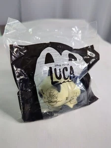 Luca 2021 McDonalds Happy Meal Spielzeug # 6 Disney Pixar Luca Machiavelli  - Bild 1 von 3