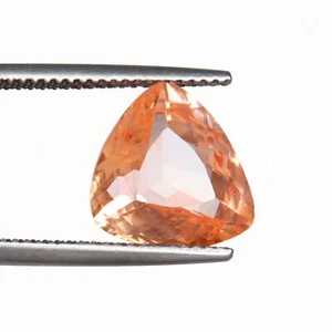 Orange Color Trillion Cut 8. Carat Morganite Gemstone for jewelry - Picture 1 of 4