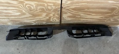 2020 2021 2022 Mercedes Benz X167 GLE Front Radiator Support Bracket Guide OEM - Image 1 of 4