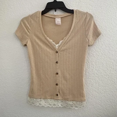 No Boundaries Knit Top Juniors S Ribbed Lace Trim Button S/S Neutral Y2K - Image 1 of 4