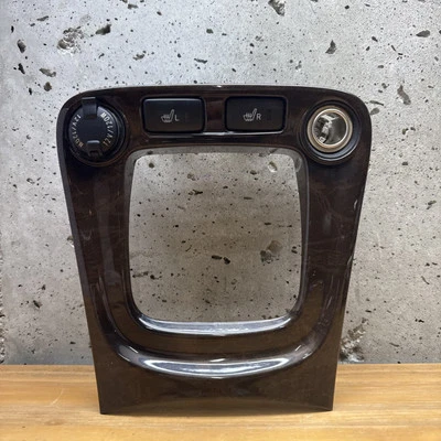 2001-2007 TOYOTA HIGHLANDER SHIFTER TRIM BEZEL OEM 55413-48030 dark witch - Image 1 of 4