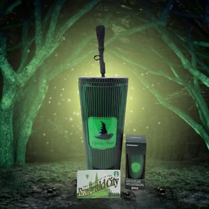 Starbucks Wicked Elphaba 24oz Tumbler & Keychain Ornament Glow in the Dark New - Imagen 1 de 18