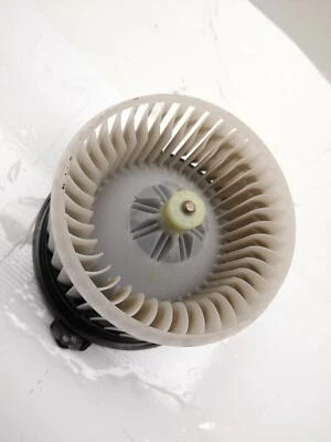 TOYOTA ESTIMA MK3 2006 - 2012 FRONT HEATER BLOWER MOTOR ASSEMBLY 68314 - Image 1 of 2