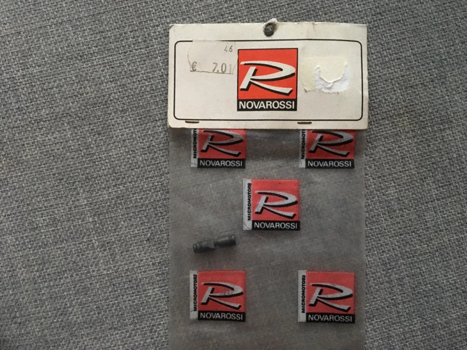 fixation carbu ref 61800 NOVAROSSI  - Photo 1/1