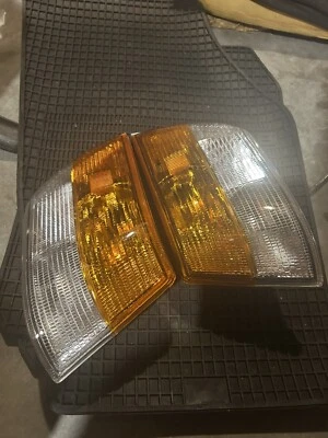 PAR DE INTERMITENTE SAAB 900 1987-93 lado conductor/paso lado L y R 4014940 4014932 Foto 1 de 3