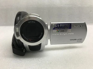 SONY HANDYCAM DCR-DVD92 Digital Handheld Camcorder ONLY DE CAMERA AND BATTERY - Picture 1 of 5