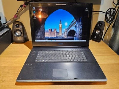 17" Sony Vaio VGN-AR61S Core 2 Duo Blu-Ray Big Screen Windows 10 Laptop - Image 1 of 4