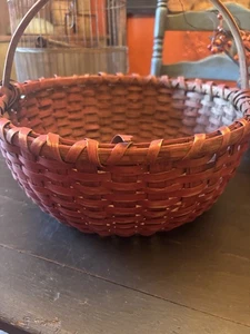 Primitive Basket - Picture 1 of 6