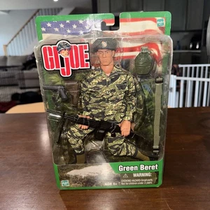 2002 HASBRO GI JOE GREEN BERET RARE UNOPENED MINT CONDITION - Picture 1 of 6