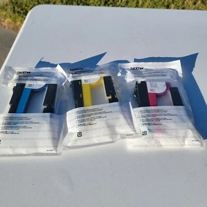 Brother Genuine TN227 Toner Cartridge Set Cyan Magenta Yellow - Photo 1/2