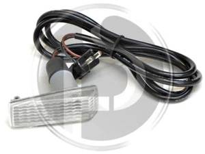 Mercedes C Class 93-97, W124 93-95, S Class 91-99, SL 89-01 Side Indicator Lamp - Picture 1 of 1