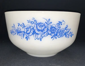 Vintage Federal Milk Glass Mixing Bowl 2 1/2 Quart Blue Roses Design - Picture 1 of 6