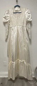 ABITO DA SPOSA VINTAGE ANNI '70 SAX ROMANTICO RINASCIMENTO COLLEZIONE SPOSA TAGLIA 9 - Foto 1 di 7