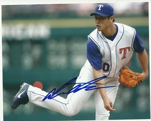 Texas Rangers AKINORI OTSUKA Signed 8x10 - Picture 1 of 1