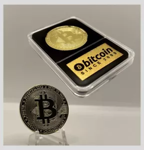BITCOIN- Limited Edition Display Case / Cryptocurrency PLUS $Free$ Crypto Coin - Picture 1 of 12