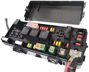 04607457AF Chrysler 2008 300 Fuse Box Module Rear Trunk Dodge Charger I87 - Picture 1 of 12