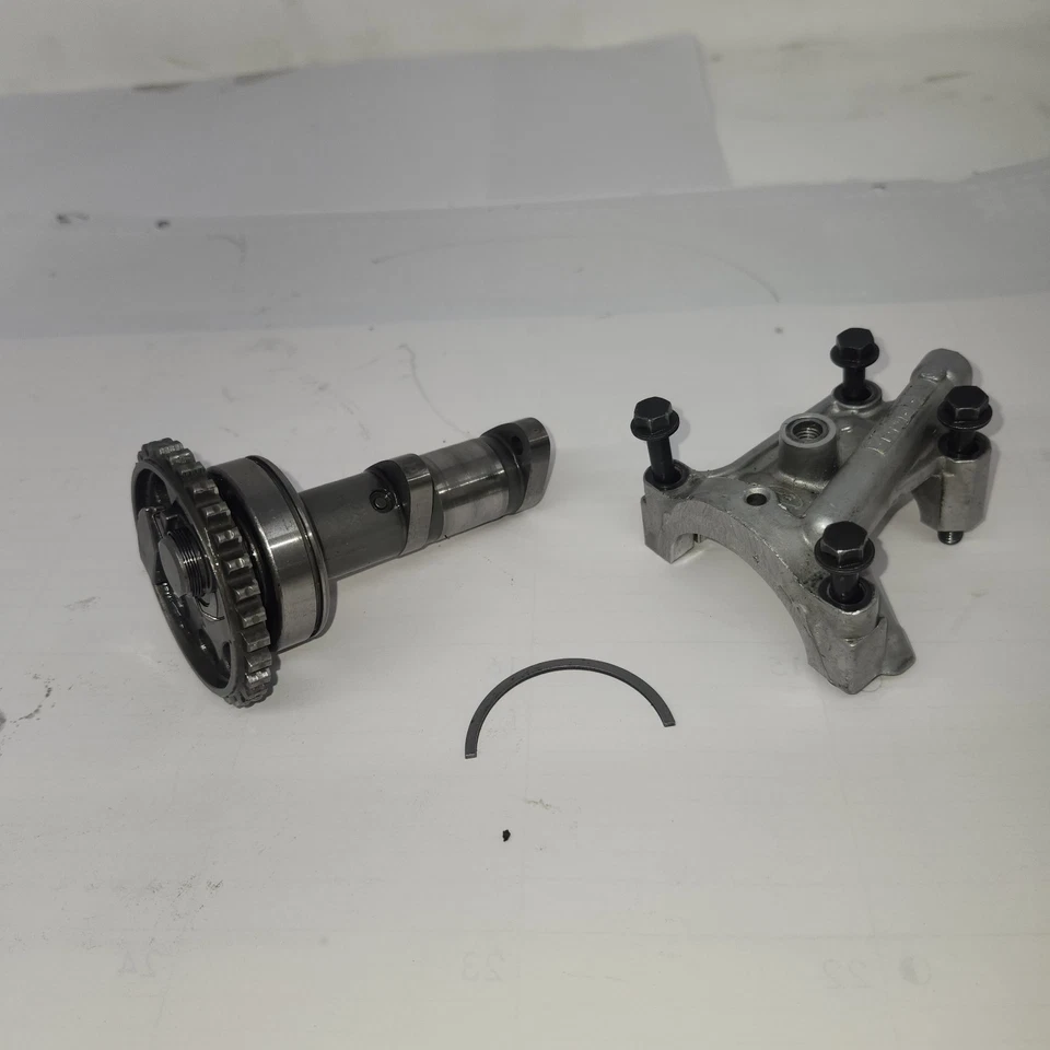 2004 Yamaha Wr450f Exhaust Cam With Cap - Image 1 of 4