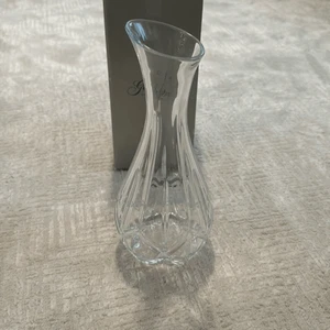 Jarrón de cristal Gorham Lady Anne nuevo en caja - Imagen 1 de 11