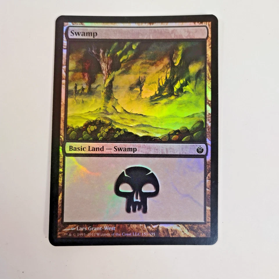 Magic the Gathering MTG Mirrodin Besieged: SWAMP Land FOIL (151) NM - Image 1 of 1