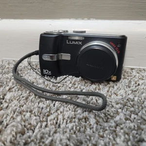 Panasonic LUMIX DMC-TZ1 5.0MP Black Digital Camera - UNTESTED NO BATTERY - Picture 1 of 11