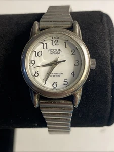 Funktionierende Vintage Acqua Indiglo Damenuhr 23mm zierliche Silber Damen - läuft - Bild 1 von 9