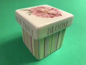 Marjolein Bastin Mini Freundschaft "Schöne Blüte" Keramik Schmuckkästchen mit Deckel - Bild 1 von 9