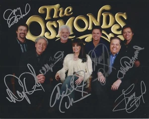 The Osmonds (Donny Marie Merrill Jimmy Jay +2) Hand Signed 8x10 Photo Autograph - Picture 1 of 2