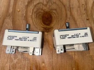 WB24T10029 OEM GE Range Control Switches Set of 2 - Picture 1 of 3