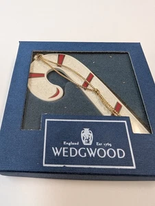 Wedgwood weißer Jaspis Zuckerstange Weihnachtsschmuck rot Goldrand - Bild 1 von 3