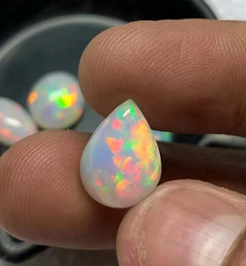 Natürlicher Äthiopischer Opal Cabochon Feueropal Cabochon Birnenform Opal Tränenopal - Bild 1 von 6