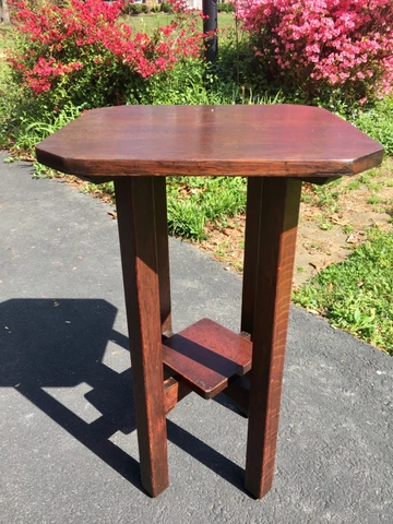 L. & J.G. STICKLEY 18 IN  SQ Clipped Corner Table #574  (1912-1920) ,Signed Cover
