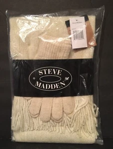 STEVE MADDEN SCARF & MATCHING GLOVES CREAM WITH GOLD COLORED THREADS - Picture 1 of 2