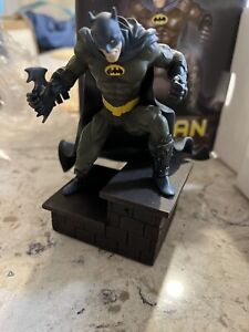 DC Direct Batman Mini-Statue by Simon Bisley & William Paquet 3294/4000