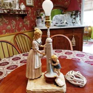 Beautiful Vintage 50 yr 1970 Figural Lamp Lady with Child & Duck at the Fountain - Picture 1 of 12