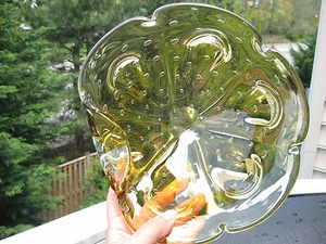 Vintage Elegant Handblown Glass Ashtray .Yellow . - Picture 1 of 9