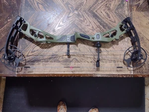 ELITE CARBON ERA...LEFT HAND...OD GREEN/BLACK...70# - Picture 1 of 4