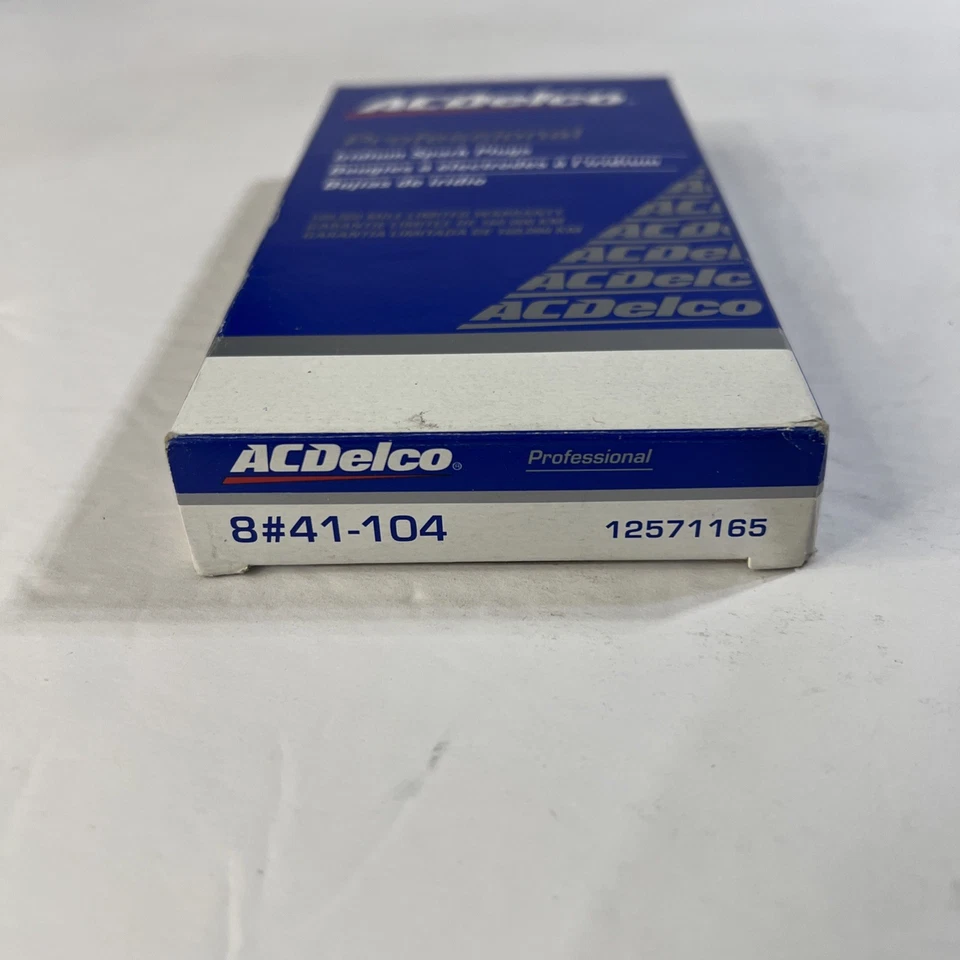 REAL Genuine GM ACDelco Iridium Spark Plugs 41-104 8 Pack 12571165 - Image 1 of 1