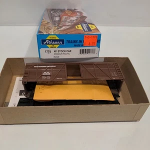 Athearn HO 1778 Missouri Pacific Stock Car MP 52428 Kit Nuovo con scatola - Foto 1 di 2