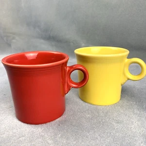 Paar Fiesta Ware Tom & Jerry Ring Kaffeetassen 10 Unzen rot und gelb - Bild 1 von 5