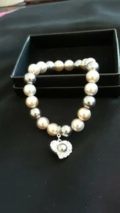 Avon Pearlesque Bracelet - Picture 1 of 2