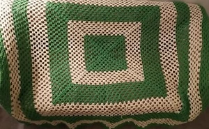 Vintage Handmade Mid Century Square Afghan 1960s 1970s Green Crocheted Blanket - Picture 1 of 13